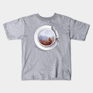 A sip of autumn - dark text Kids T-Shirt